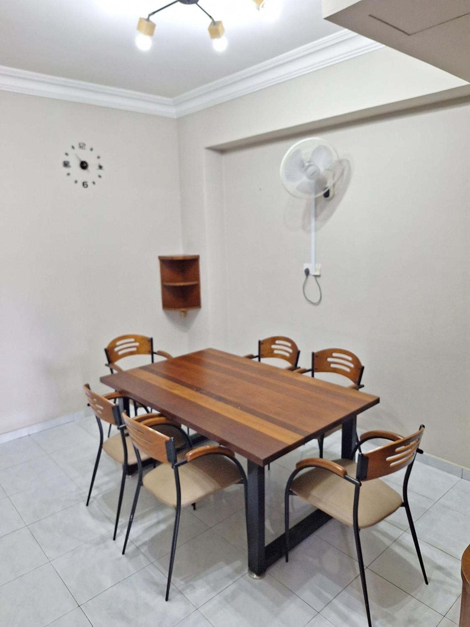 23 Sri Kluang Homestay - Up To 15Pax Exterior foto