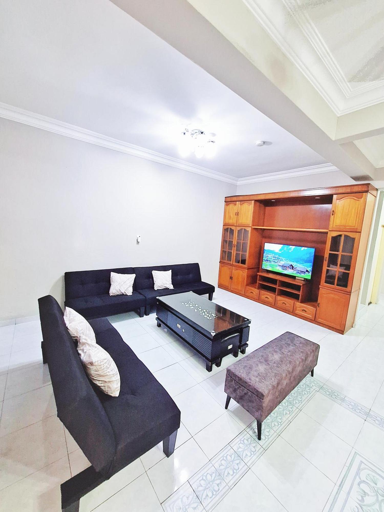 23 Sri Kluang Homestay - Up To 15Pax Exterior foto